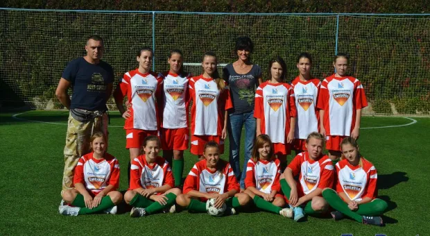 За кубок Губернатора Севастополя по футболу сразятся девчата
