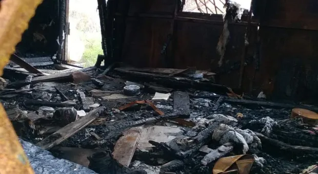 В школу через котлован - в Севастополе осталась без забора скандальная стройка