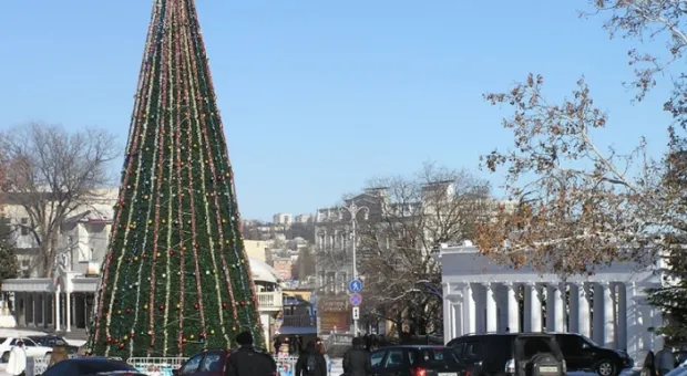Севастополь: центр города. Январь... (ФОТО)