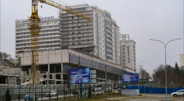 Жилой комплекс в центре Севастополя увязали со всеми дорогами и тоннелем 