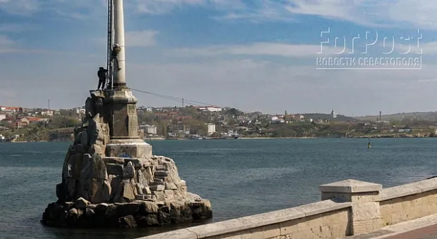 Памятник затопленным кораблям в Севастополе будет блестеть всем врагам назло