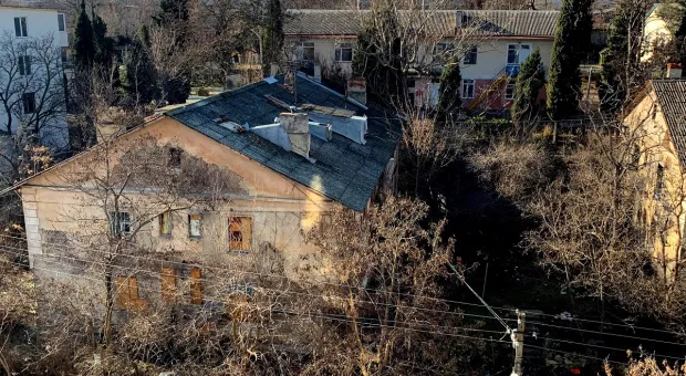 Севастопольские заброшки дают прикурить местным жителям