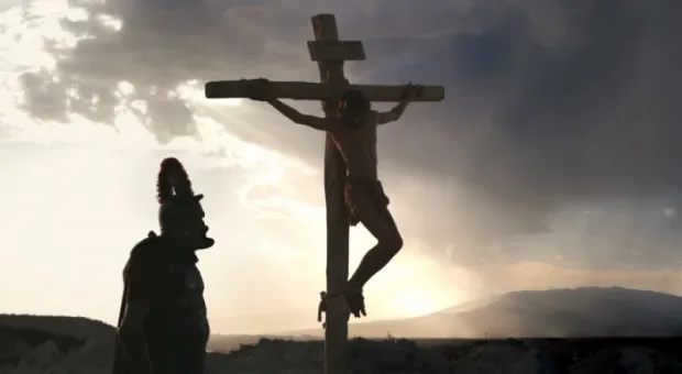 Наскальные рисунки и политические граффити: 11 картин, изменившие мир