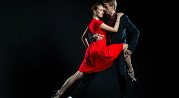 Куда пойти на выходных: «К Солнцу» с Валерией и кризис доверия