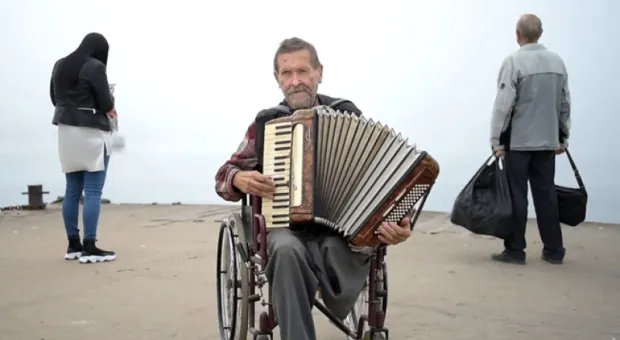 Новости Севастополя - Великолепная пятёрка: театр Луначарского принял в труппу новых артистов