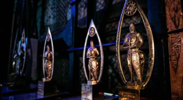 Новости Крыма - Территория сказок: Севастопольский ТЮЗ открыл юбилейный фестиваль