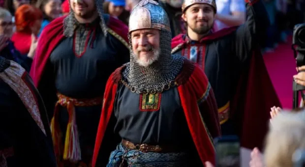 Новости Крыма - «Признаю, Золушек в моей жизни было много», — режиссёр Василий Заржецкий о премьере в СевТЮЗе