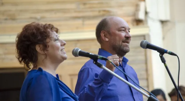 Новости Крыма - Куда пойти на выходных: комедия положений и джаз на усадьбе