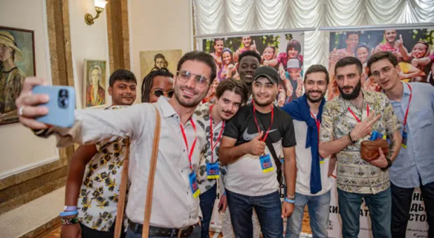 Новости Крыма - Концептуально и динамично: Михайловский театр впервые в Крыму показывает «Ромео и Джульетту»