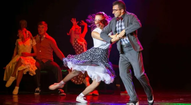 Новости России - Навстречу «Алым парусам»: в Севастополе проходят закрытые показы спектакля-феерии по Грину