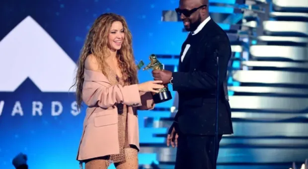 Мировые новости - Резиновое безумие: чем кроксы могут вас удивить?