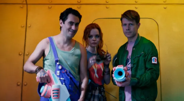 Новости России - И снова привет из 90-х — каким получился фильм «Где наши деньги?»