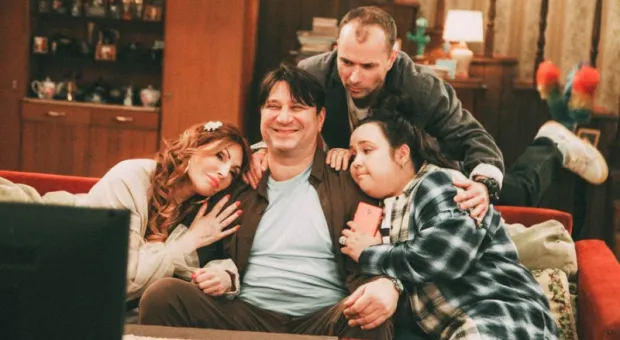 Самые модные вещи сезона из списка Lyst 2025 и где их купить в России