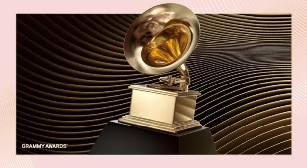 Как японский поэт-русофил вдохновил севастопольского художника на создание книги из кальки