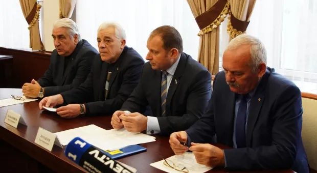 Новости Севастополя - Губернатор Севастополя Овсянников не способен к компромиссу, — политолог