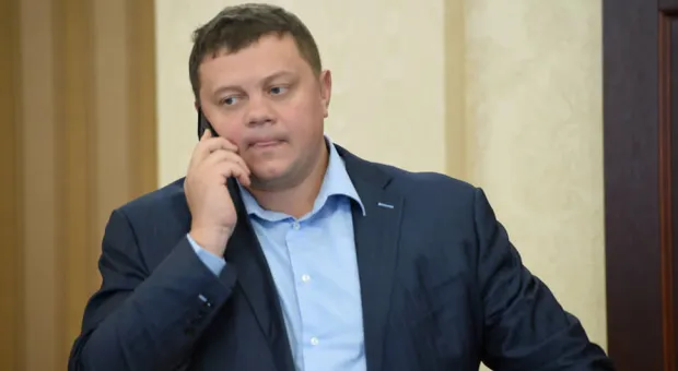 Новости Севастополя - Губернатор Александр Усс ответил на арест своего сына в США