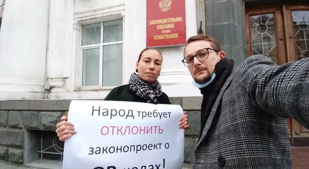 Новости Севастополя - В Севастополе экс-кандидата в Госдуму задержали за одиночный пикет