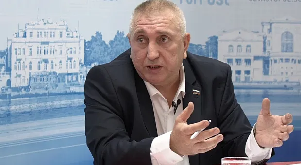 Новости Севастополя - Как севастопольцы реагируют на предложение легально купить пистолет? – блиц-опрос ForPost