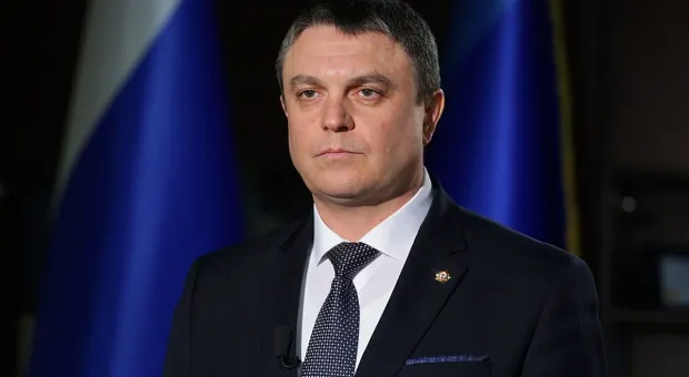 Новости Крыма - Замглавы ВГА Херсонской области Стремоусов получил в Крыму российский паспорт 