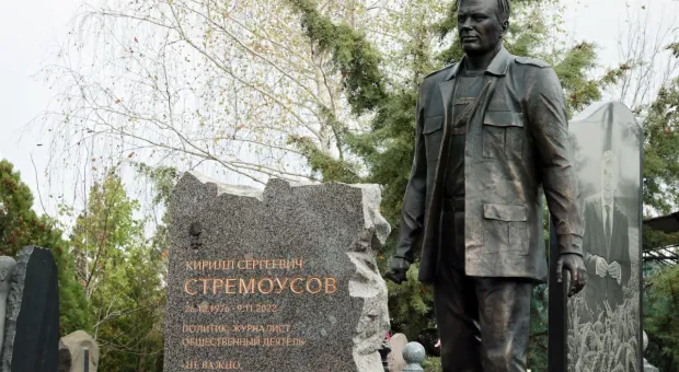 Новости Севастополя - В Севастополе на Историческом бульваре реставрируют памятник Тотлебену