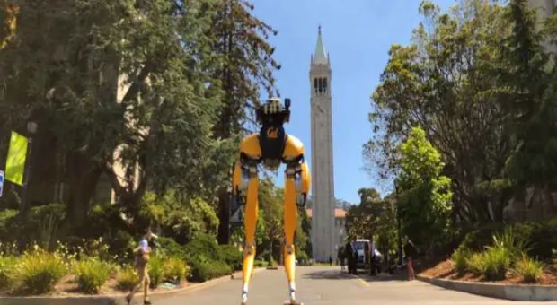 Мировые новости - Пермская компания Promobot представила первого в России робота-врача