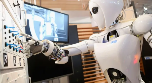 Новости России - Российский робот «Федор» теперь шутит и философствует