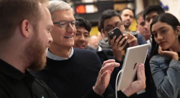 Мировые новости - Apple планирует показать бюджетный iPhone уже в марте