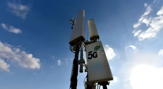Новости России - В Минкомсвязи назвали бредом домыслы, что сети 5G стали причиной коронавируса