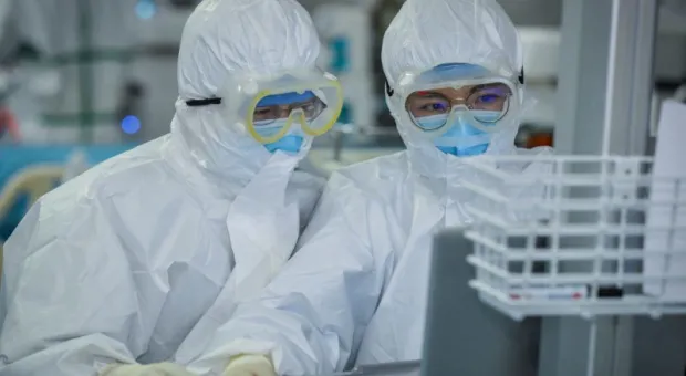 Мировые новости - В России создали робота для бесконтактного способа взятия пробы на COVID-19