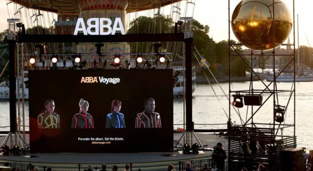 Мировые новости - Впервые с восьмидесятых продажи виниловых пластинок превысили продажи компакт-дисков