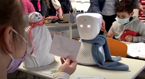 Мировые новости - В России предложили обязать роботов представляться при звонке пользователям