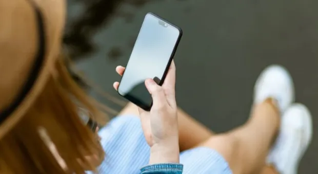 Мировые новости - Названо допустимое время прослушивания музыки в наушниках