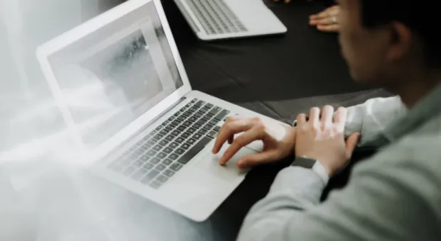 Новости России - Полиция заинтересовалась украинской песней в исполнении крымской красавицы