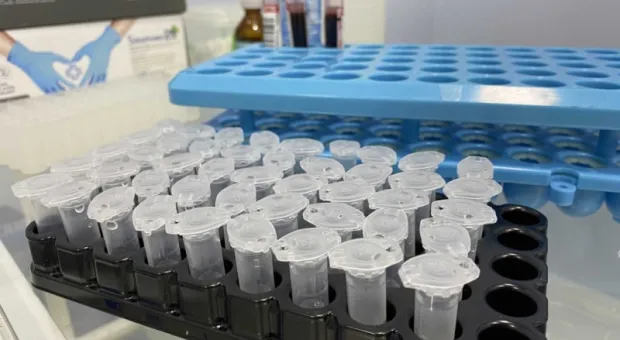 Новости России - Россияне стали тратить 1 млрд рублей в неделю на лекарства против ковида