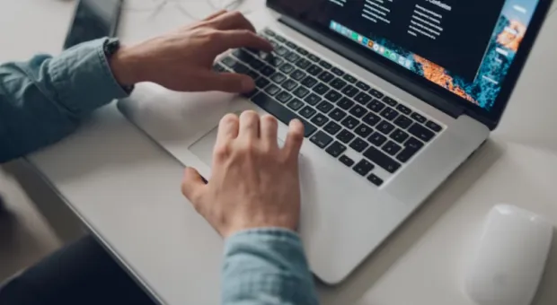 Мировые новости - Вышла обновленная веб-версия соцсети ЯRUS