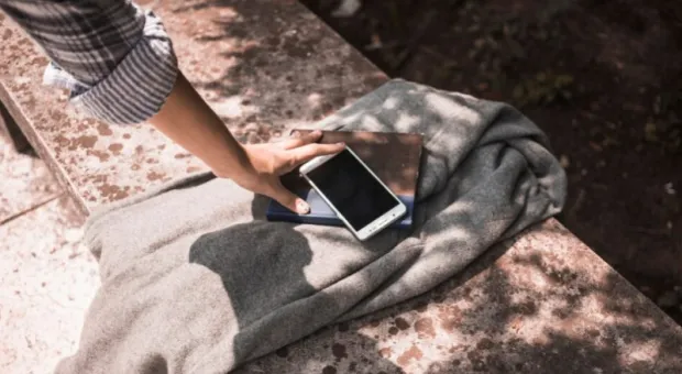 Мировые новости - Назван способ оживить зависший смартфон