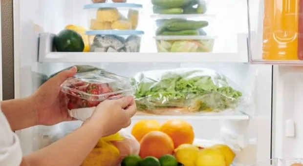 Новости России - В Госдуму внесли законопроект о запрете продажи смартфонов без доступа к RuStore