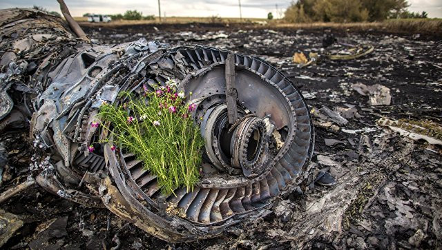 ForPost - Новости : ДНР передала Нидерландам обломки и останки погибших при крушении MH17