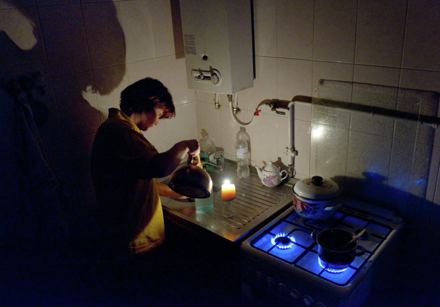 ForPost - Новости : Севастопольцев призвали зимой экономить электричество, чтобы остались со светом