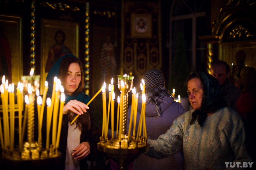 Изображение с прощенным воскресеньем. Прощеное воскресенье 2022. Обложка альбома воскресение не торопясь. Ради воскресенье. Ради воскресенье.