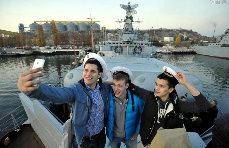 ForPost - Новости : Черноморский флот приглашает севастопольцев на 235-летие. Программа праздника