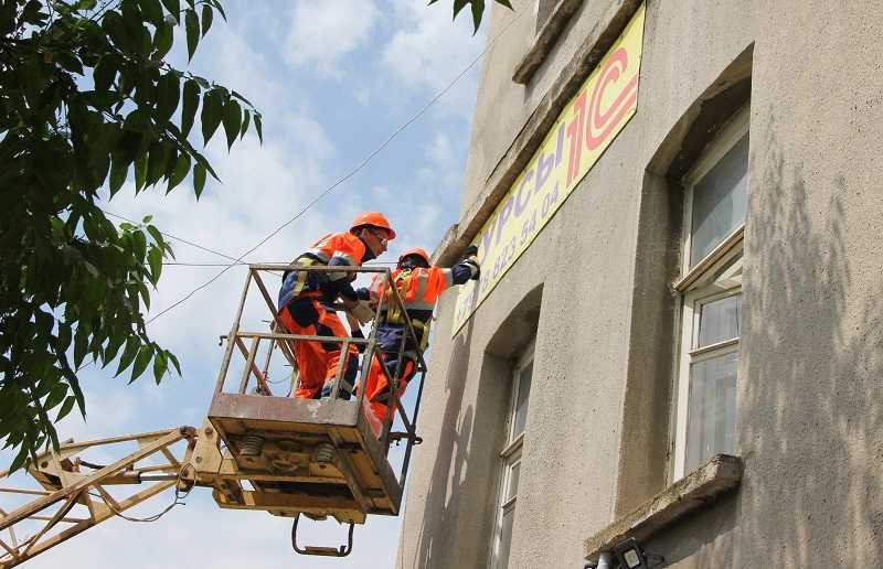 Демонтаж рекламных конструкций коснется и севастопольских окраин