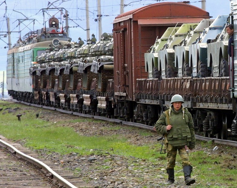 Военный эшелон поезд фото