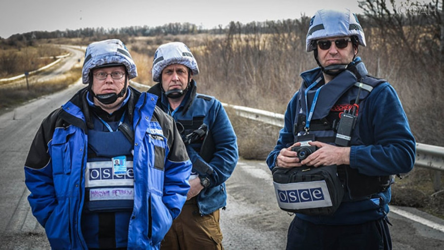 ForPost - Новости : Представитель ОБСЕ пообещал родственникам пленных луганчан содействовать обмену