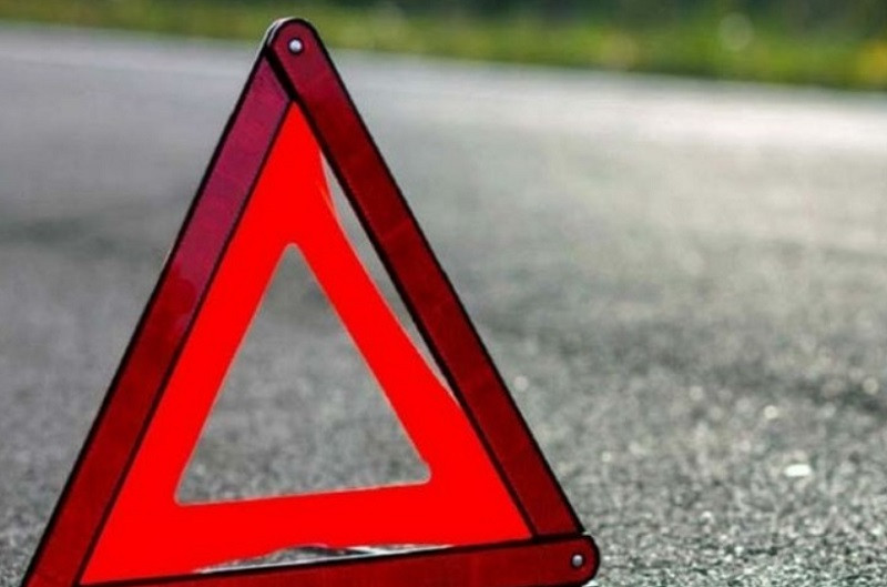 ForPost - Новости : В Крыму машина вылетела с дороги — погибли два человека