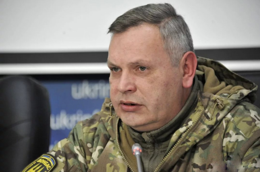 Украинский боевик призвал срочно атаковать Донбасс Украинский боевик призвал срочно атаковать Донбасс