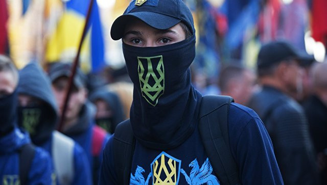 СМИ рассказали о детских ультранационалистических лагерях на Украине СМИ рассказали о детских ультранационалистических лагерях на Украине