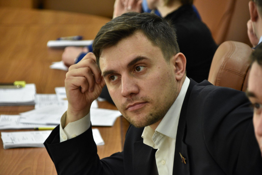 ForPost - Новости : Севший на «министерскую диету» саратовский депутат сбросил 5 кг за две недели