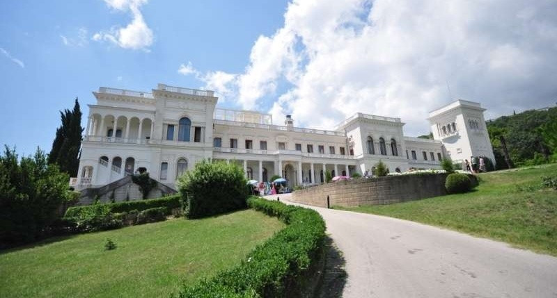 ForPost - Новости : Распродажа Крыма подобралась к Ливадийскому дворцу