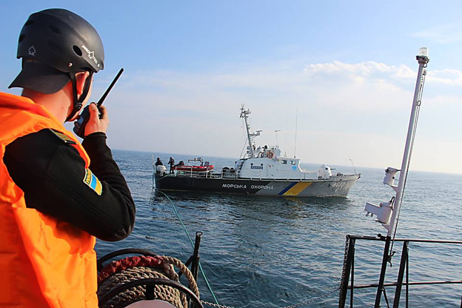 За посещение Крыма на Украине задержаны 15 судов За посещение Крыма на Украине задержаны 15 судов